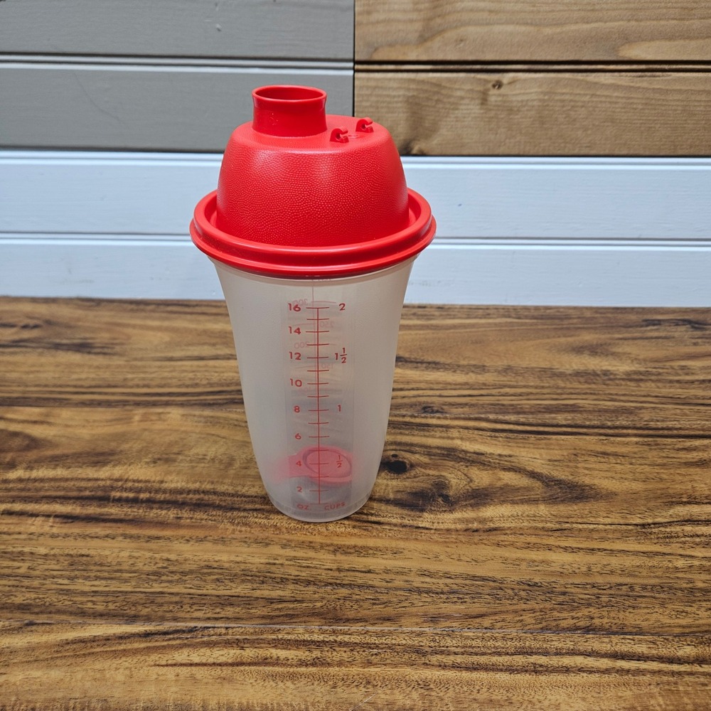 Tupperware Quick Shake Container 500ml Red Clear 844-26 Blender Mixer Cup Set